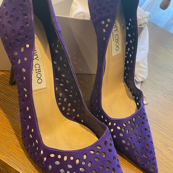 Gorgeous velvet Jimmy Choo Heels - Picture 2 of 4